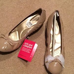 NWT wedge ballet slip on